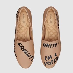 Birdies Starling Flats The Vote Collection Tan Script Women's 10.5